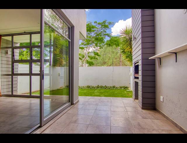 2 BEDROOM DUPLEX SOLD IN BRYANSTON